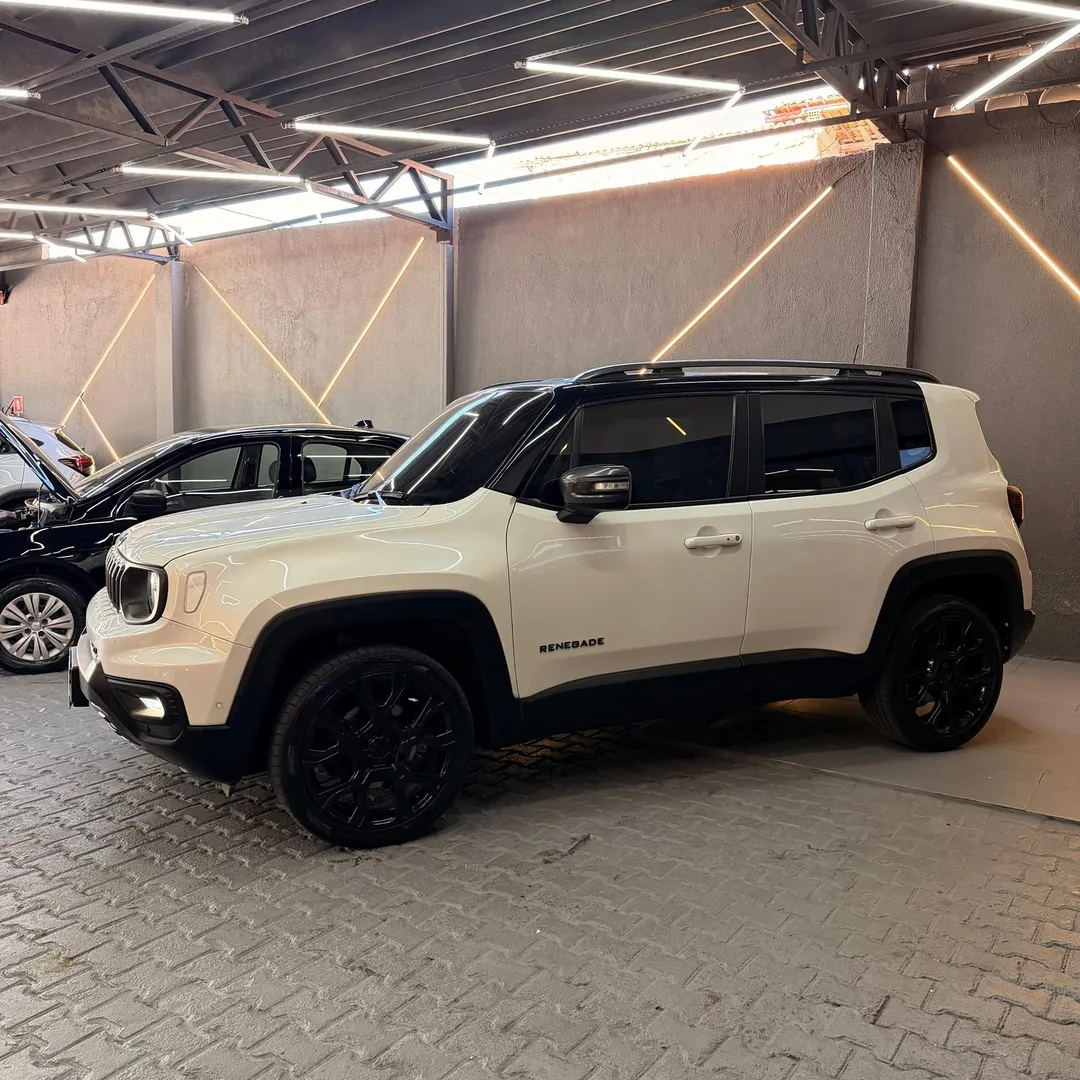 Jeep Renegade 2022, foto 3 de 7